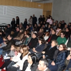 Atuação dos alunos do 8.º ano, ensaiada no âmbito da disciplina de Expressão Dramática 01